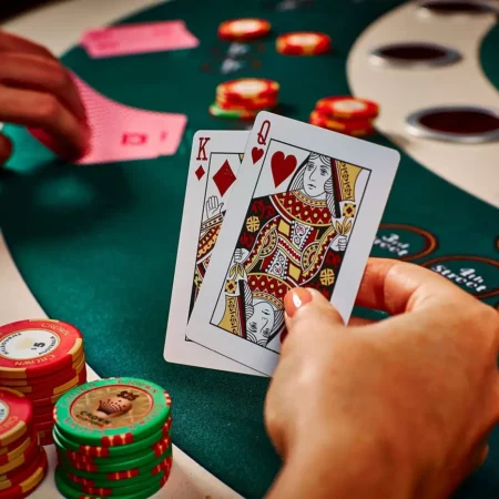 How To Play Baccarat | Winning Tricks