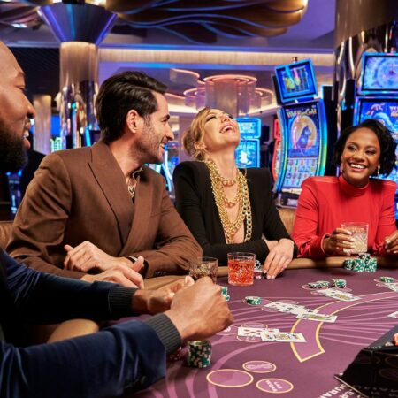 Blackjack and Roulette: Unveiling the Contrasts