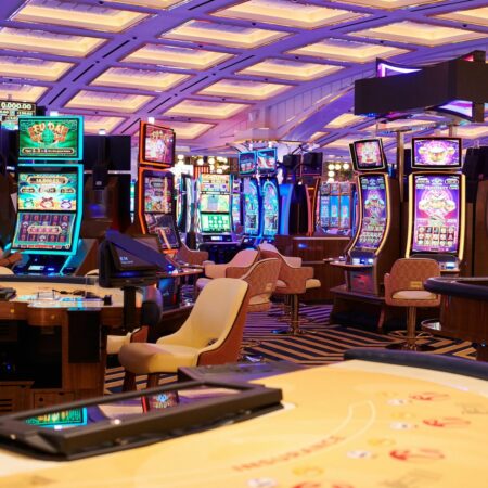 Experience the Thrill of Las Vegas Casino Resorts